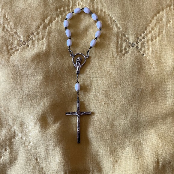 Vintage Funky Silvery Cross Faux Pearl Shape Beads Chain - Picture 1 of 10